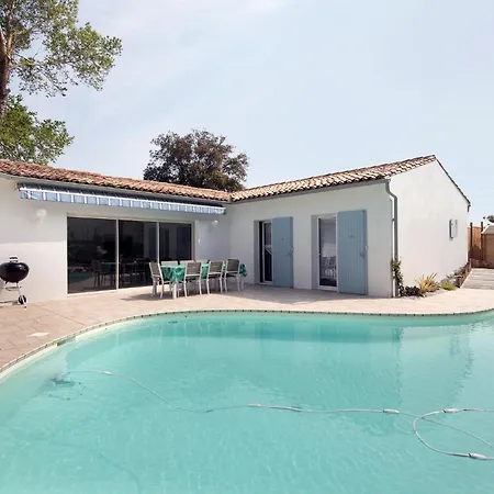 Tres Belle Avec Piscine